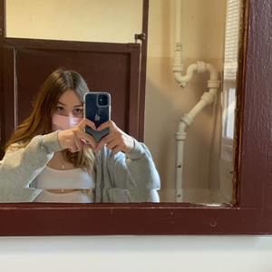 Meet your Posher, Sydney